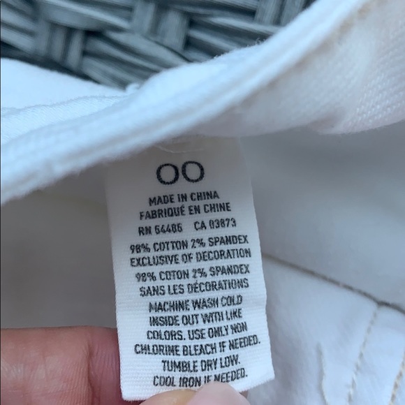 American Eagle white jean shorts - Picture 3 of 3